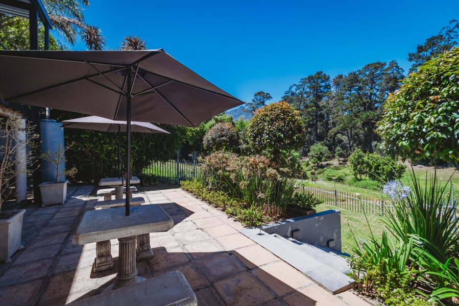 5 Bedroom Property for Sale in Heather Park Western Cape